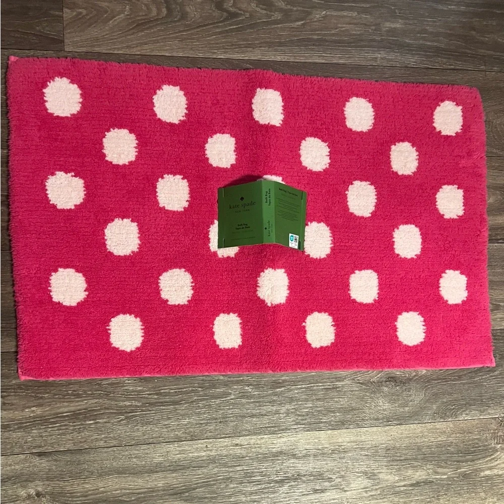Kate Spade New York Pink & White Dots Bath Rug 20x32in